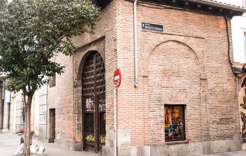 Catedral-de-la-Almudena-anda-madrid-ahupa